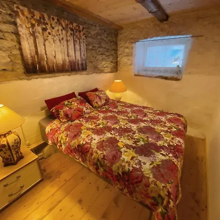 Apartamento Tehnika 7 Street